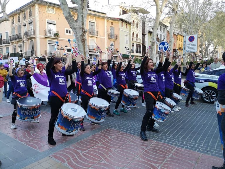 El Consell de la Joventut de Xàtiva i les associacions juvenils participen a la Manifestació del 8M