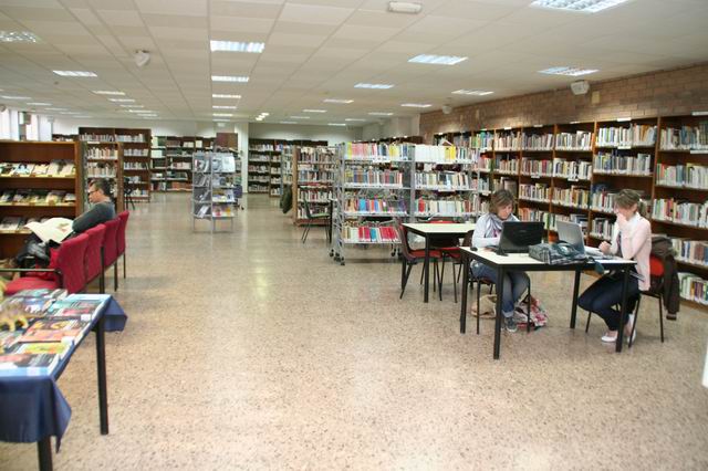 Biblioteca municipal de Santa Pola