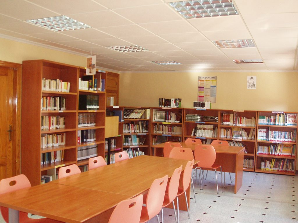 BIBLIOTECA MUNICIPAL DE FORMENTERA DEL SEGURA