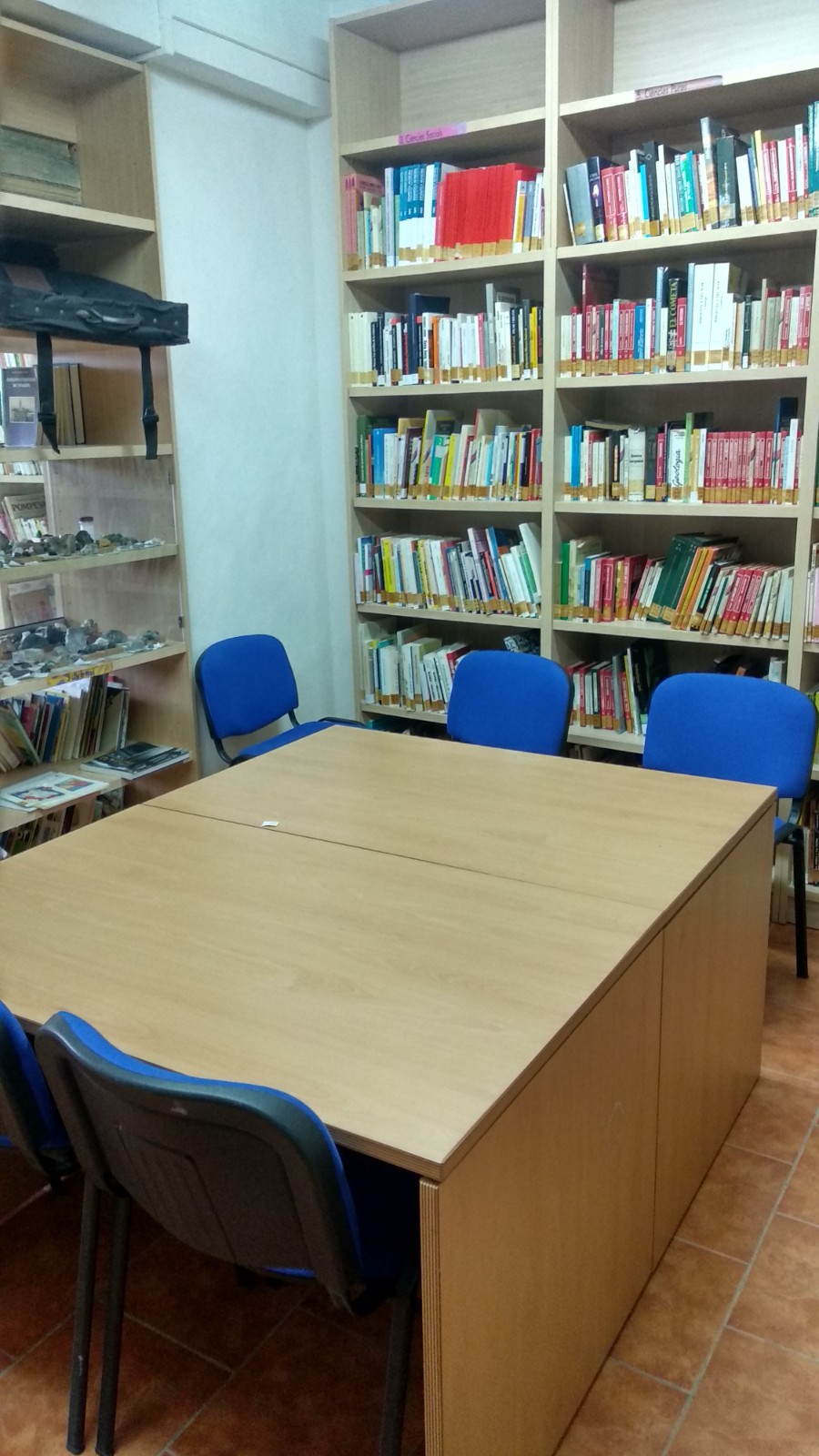 Agència de Lectura - Biblioteca municipal d'Agres