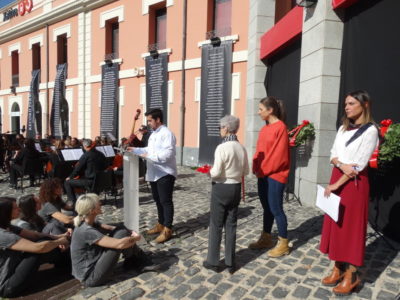 Emoció, Memòria i Joventut a l’Acte d’Homenatge a les Víctimes del Bombardeig de Xàtiva