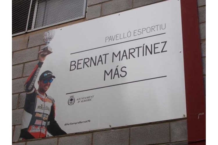 PAVELLÓ MUNICIPAL BERNAT MARTINEZ MÁS